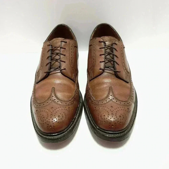 Florsheim Imperial Mens Wingtip Shoes Size 9 D 5 Nail V Cleat Vintage - Picture 3 of 9